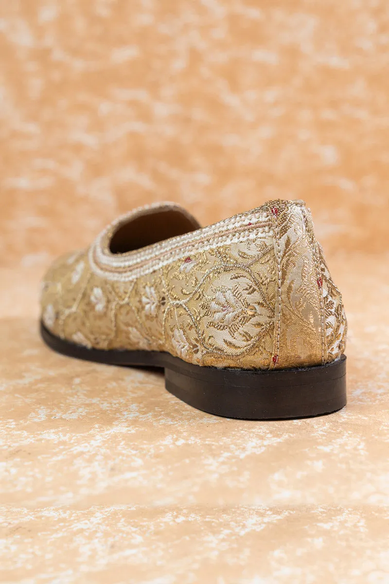 Brocade Embroidered Mojari