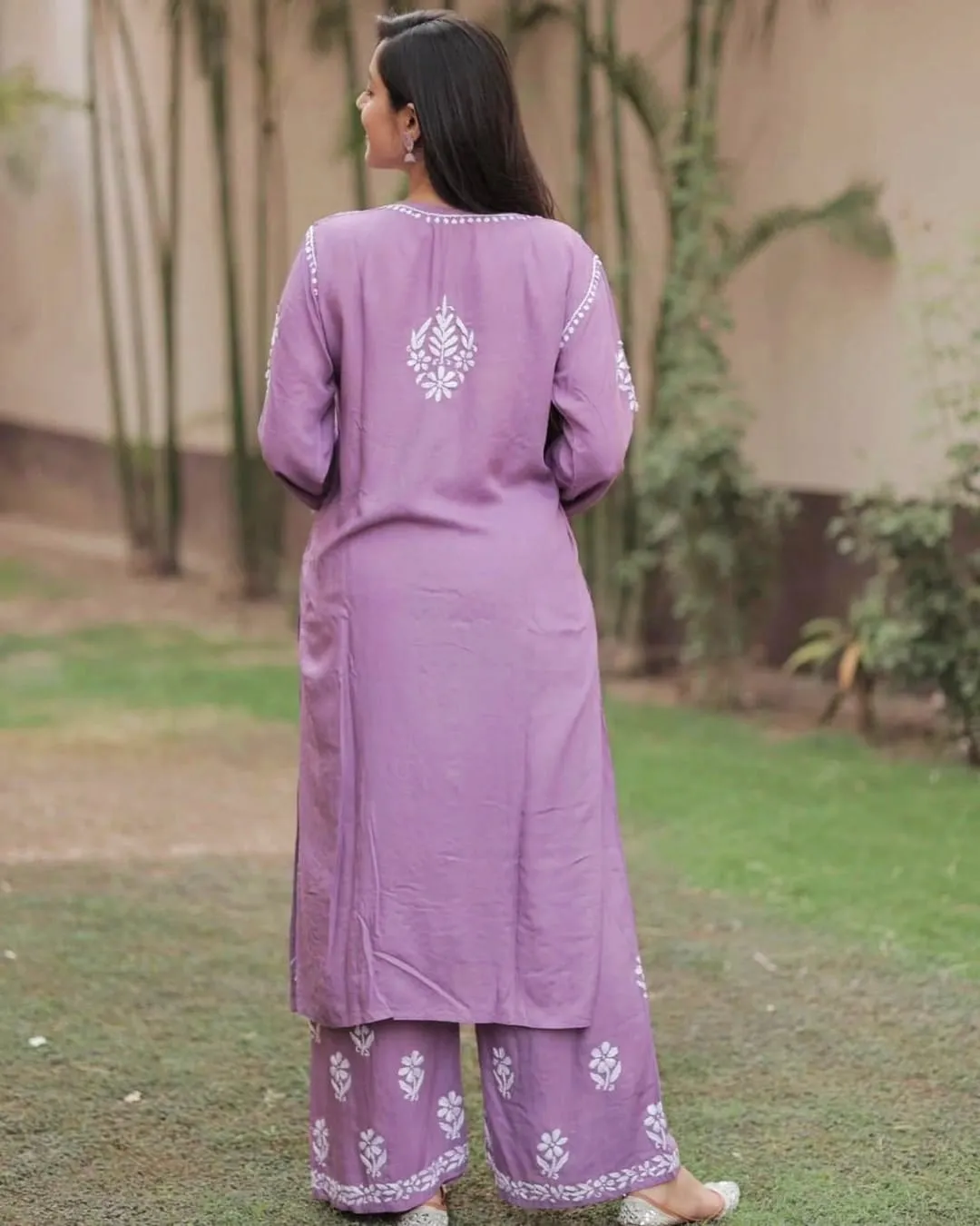 Dua Modal Premium Chikankari Kurti Set