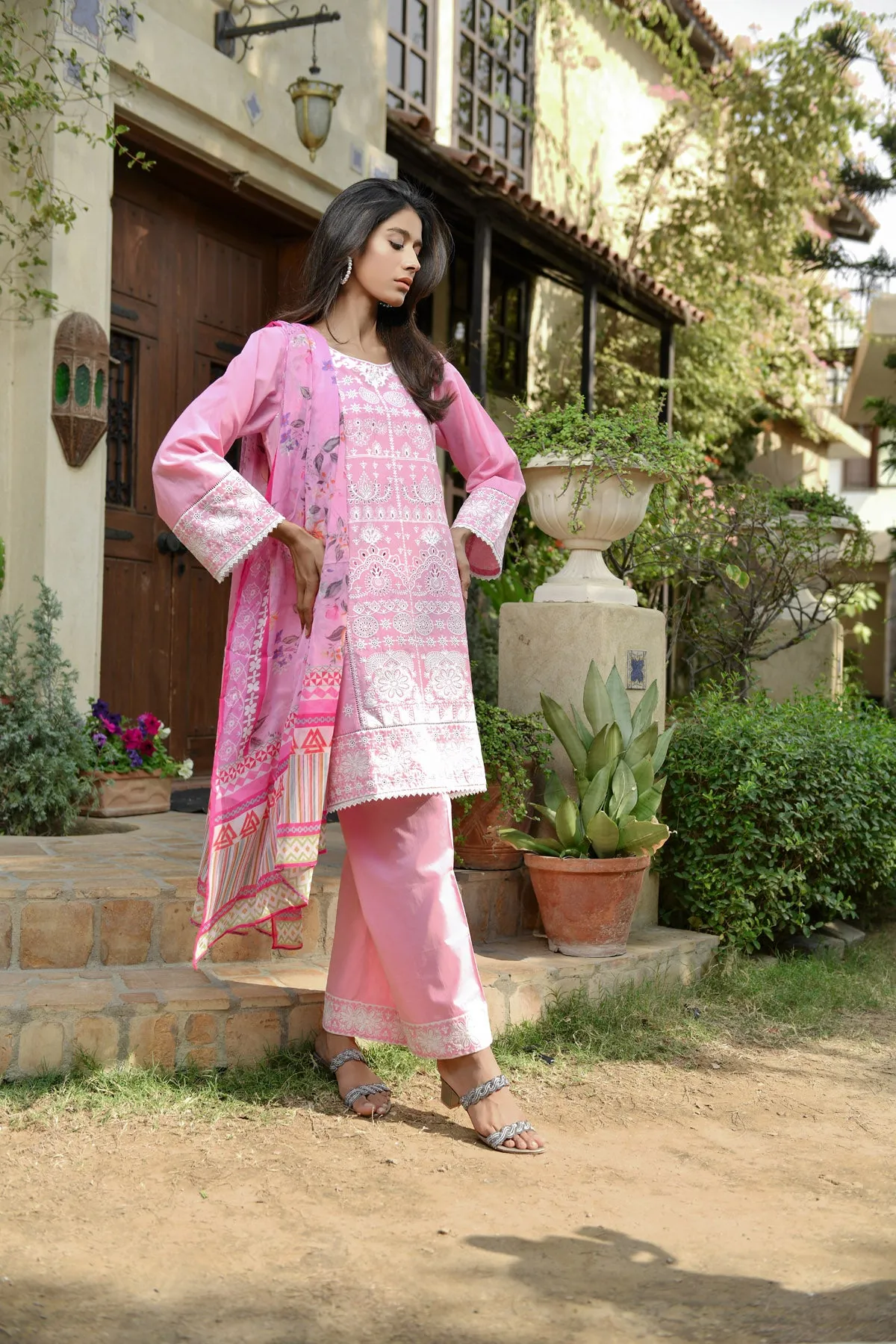 Embroidered Pink Color Chikankari Lawn Suits (JANAN MK-005)