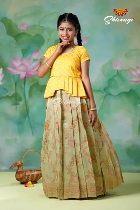 Girls Green Mango Paisley Pattu Langa Designs!!!