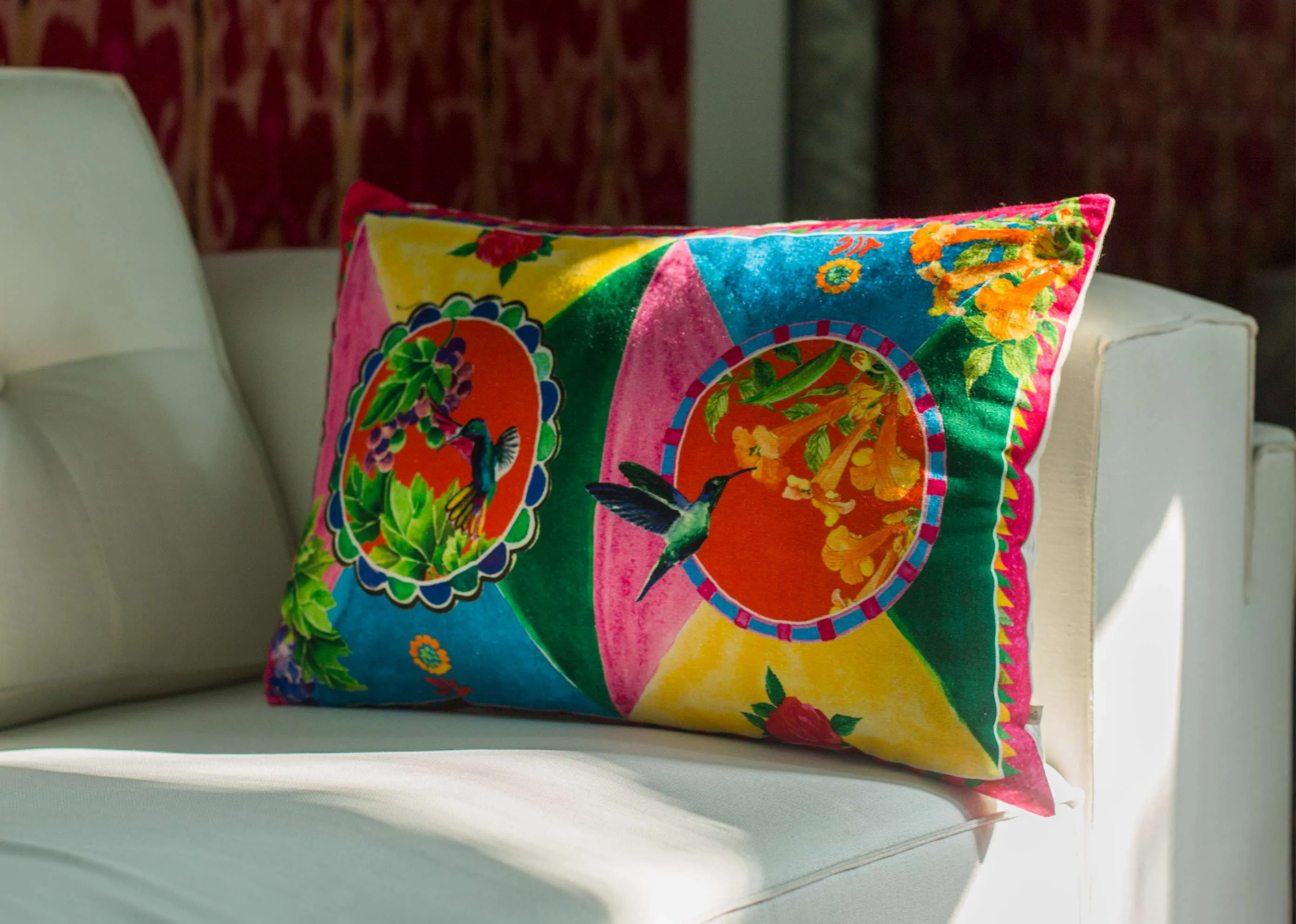 Hummingbird Lumbar Cushion Cover