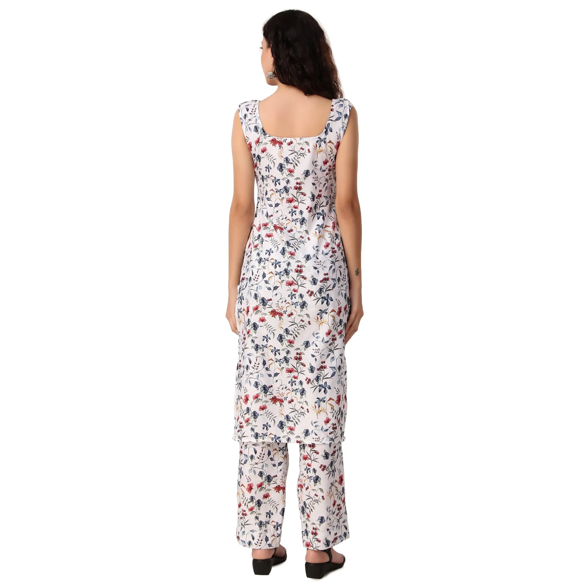 Magnetism white Rayon Floral Print Kurti with Pant (Customise)