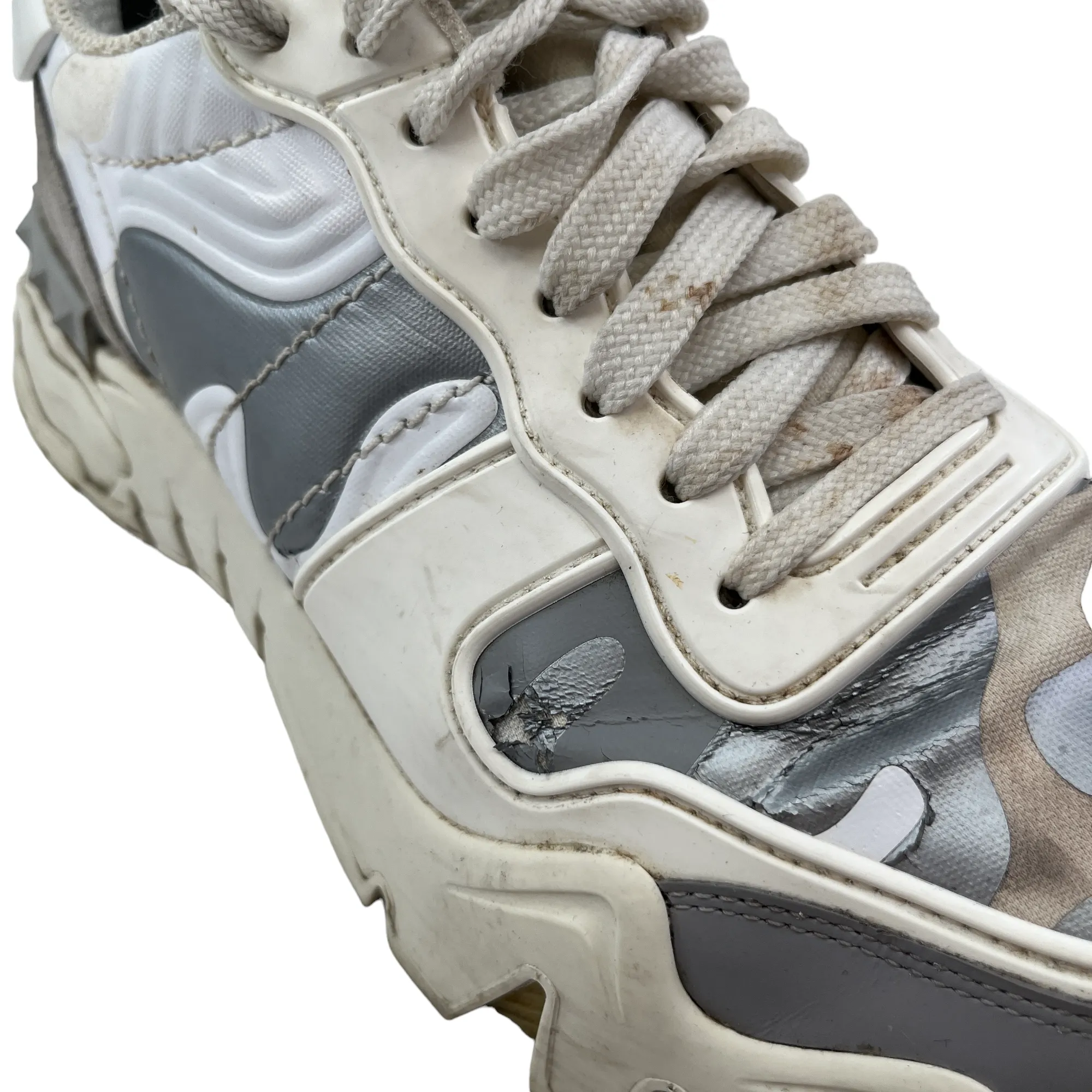 Men's Camouflage Trainers White Size EU 41.5 / UK 7.5