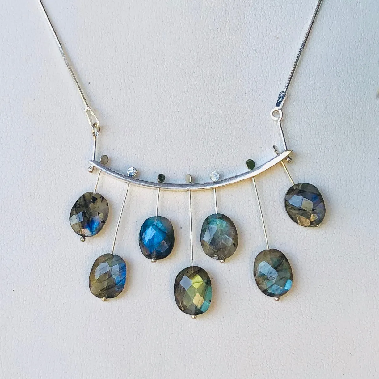 Music Notes labradorites necklace