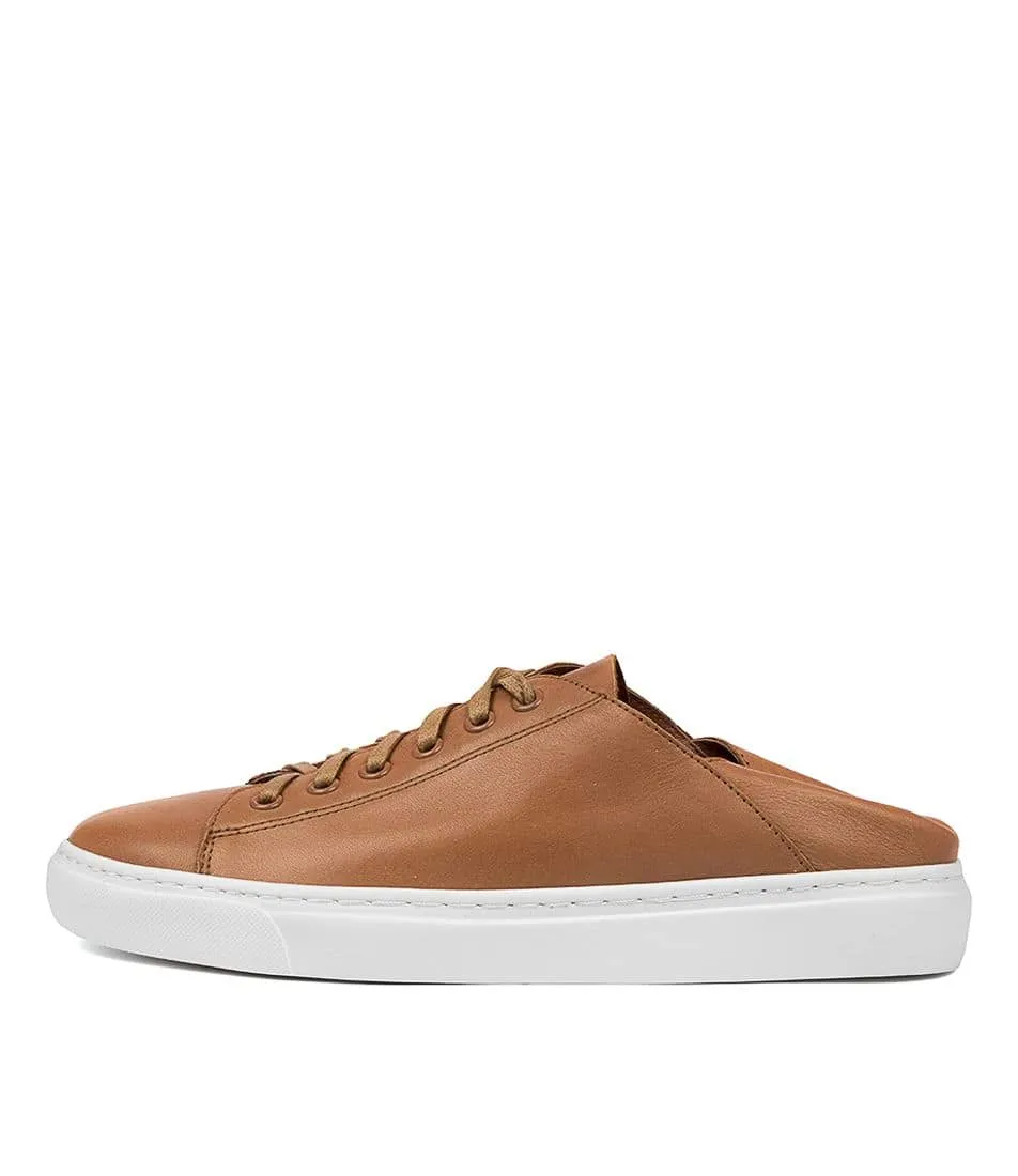 Oskher (Dark Tan)