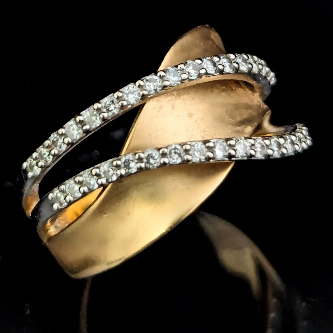 The Elkin - Estate 14k Gold Diamond Ribbon Ring