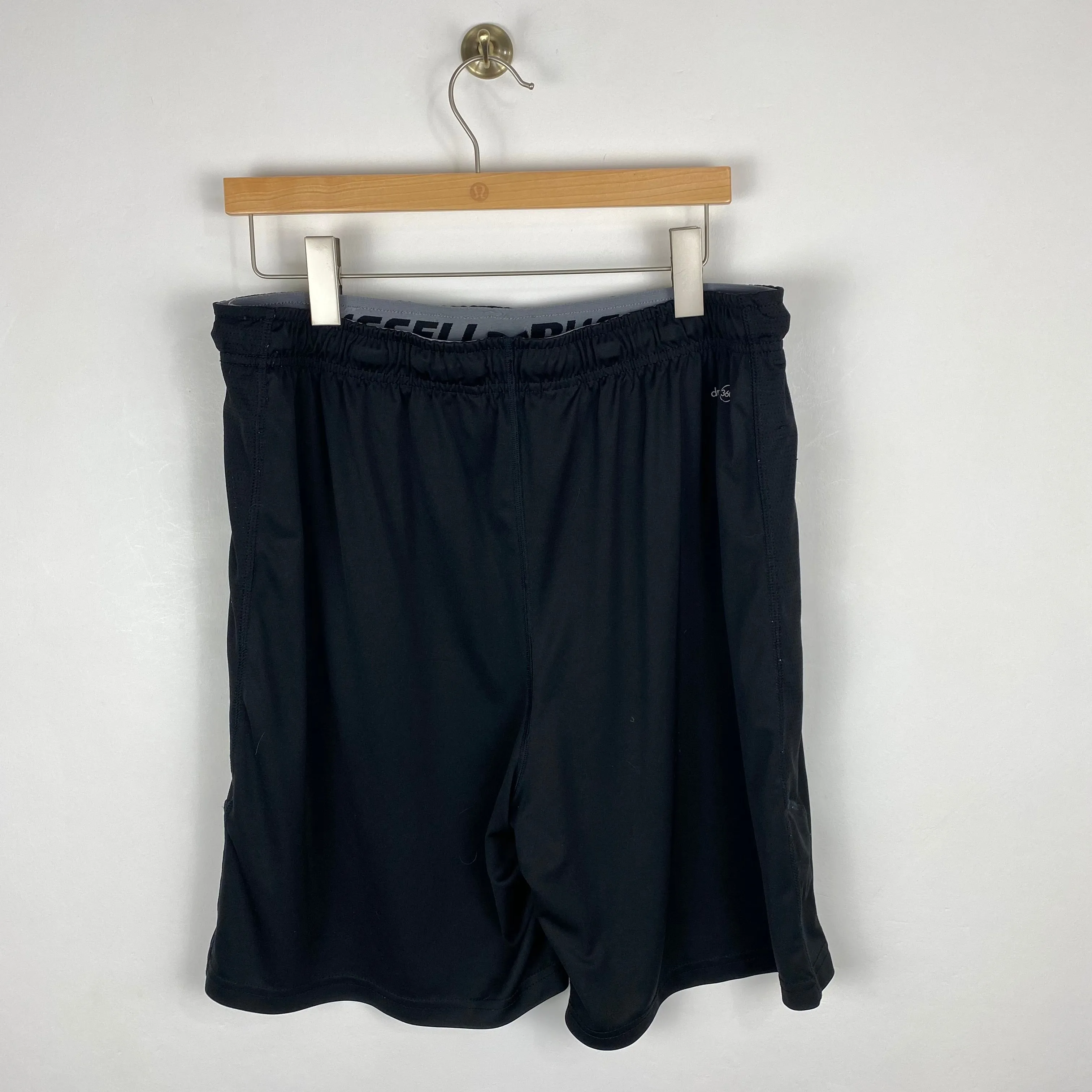 Vintage Russell Athletic Shorts (L)